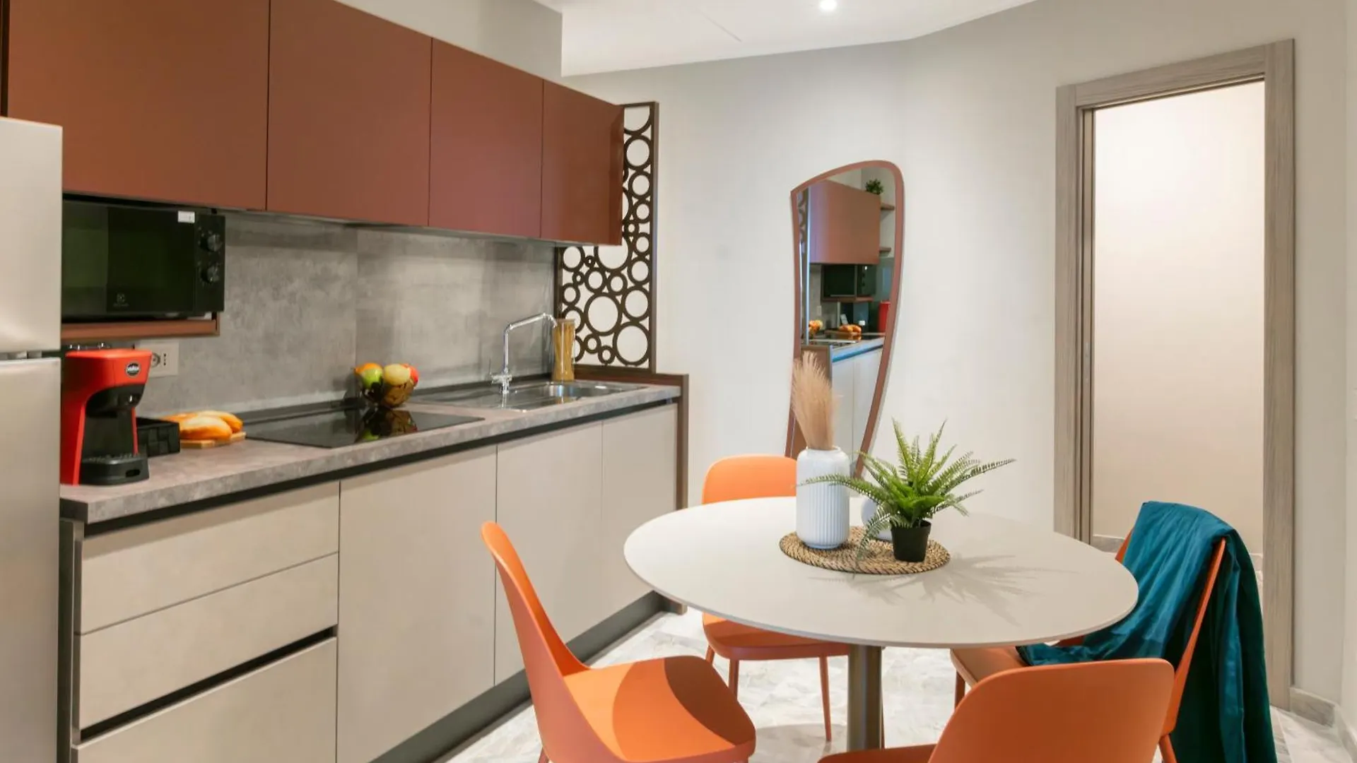 Apartment Miki - Sammartini 33 Milan